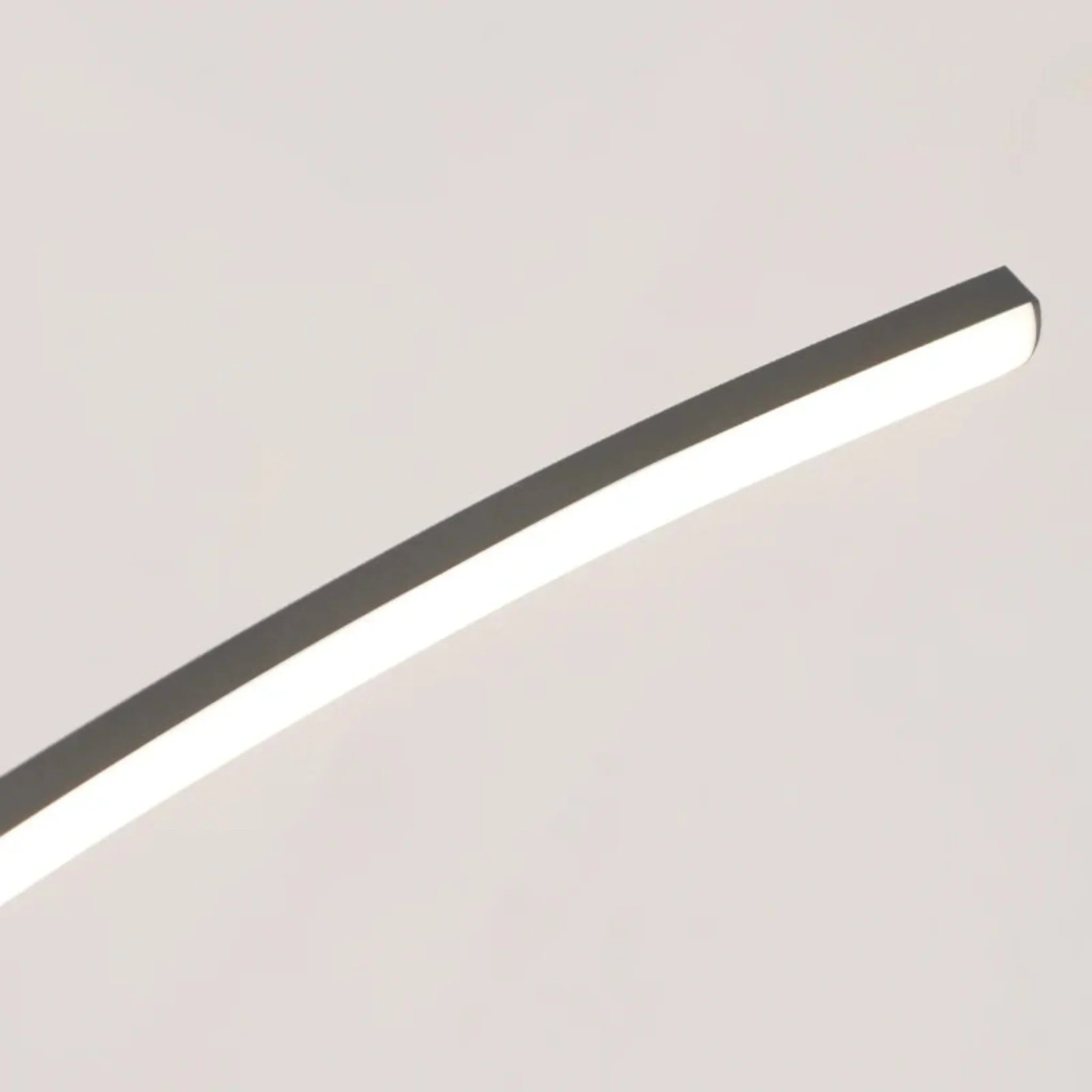 Curved Arc LED Chandelier – Nordic Pendant Lights, Ceiling Light Fixtures, Lysbu in Black