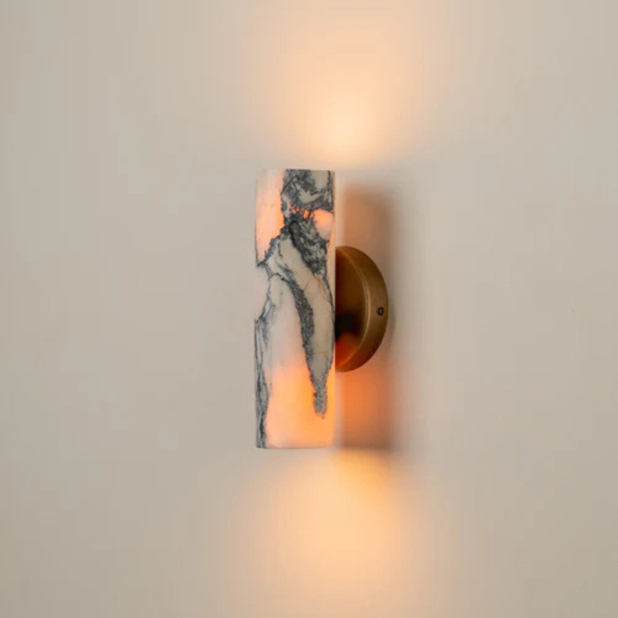 Sculptural Marble Wall Lamp Dual LED for Luxury Homes, Light Fixtures, Marveld Natural Sconce