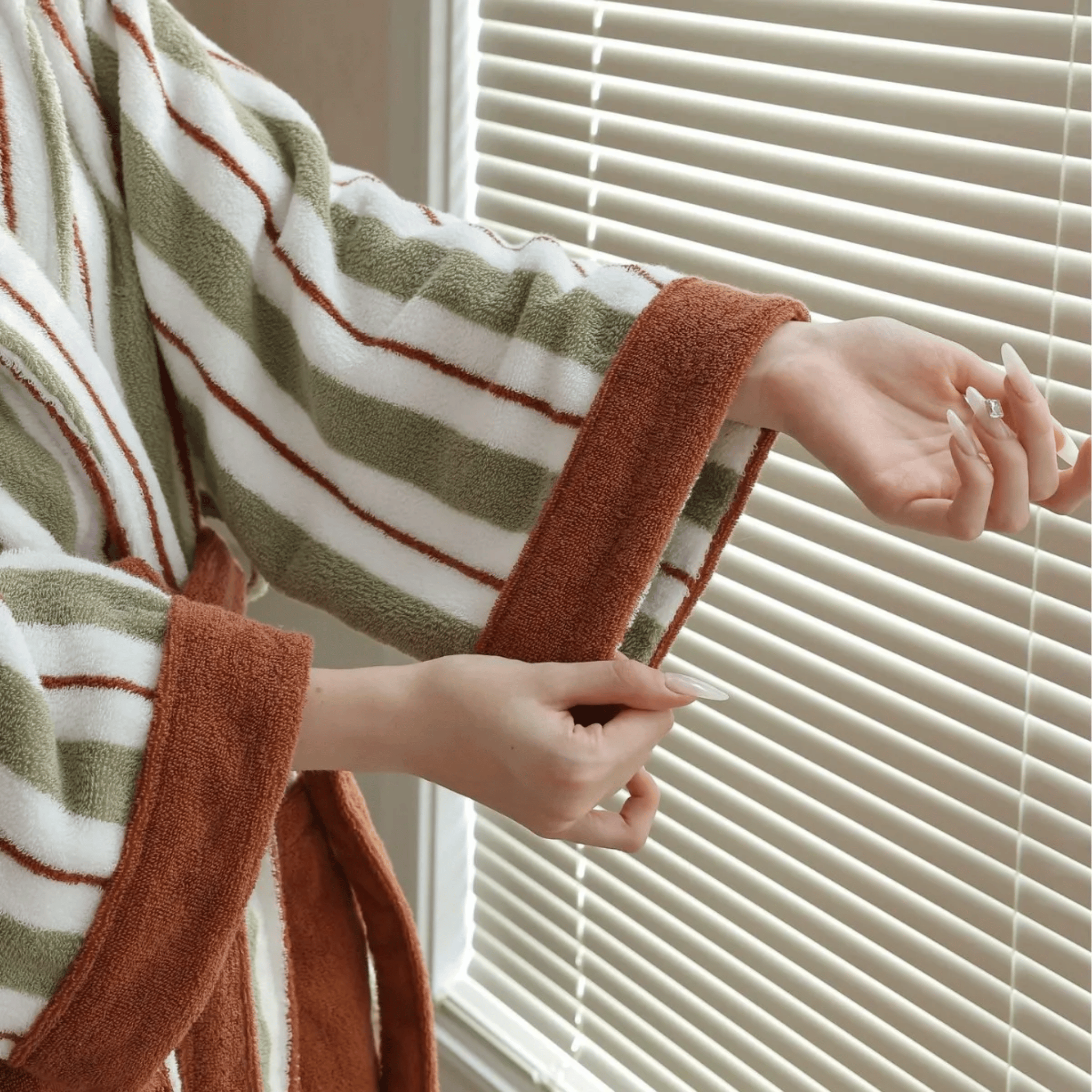 Mjuka Luxury Organic Cotton Bathrobe for Hotel Spa, Robes, Jacquard