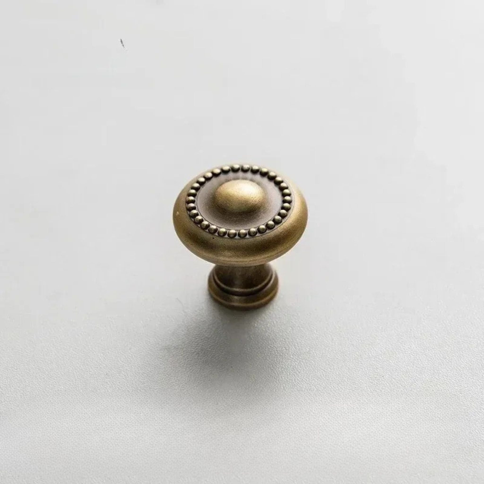 Olvra Antique Brass Vintage Cabinet Pull Handle, Knobs & Handles, Solid