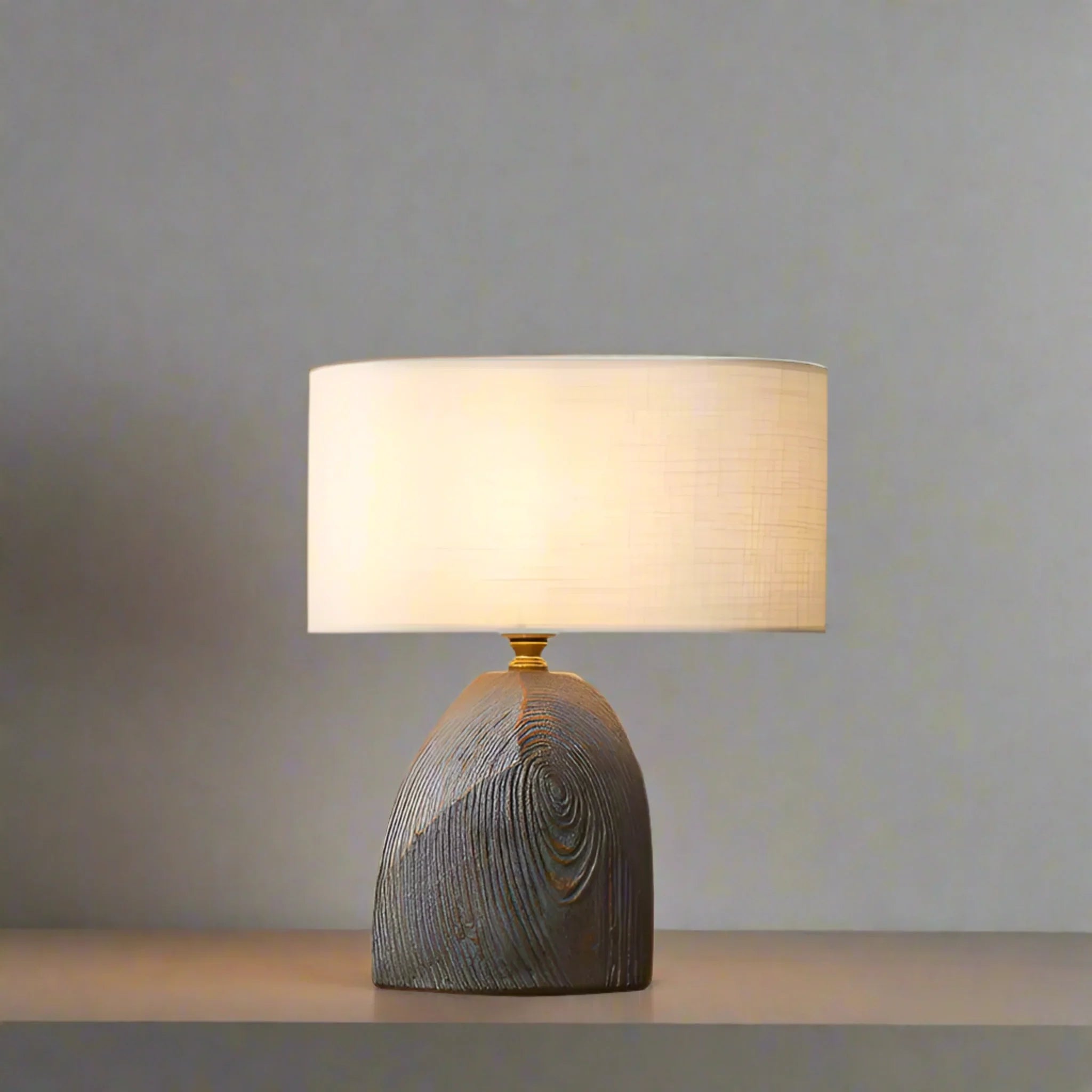 Vintage Resin Tree Stump Table Lamp for Home Decor, Lamps, Skogvar LED