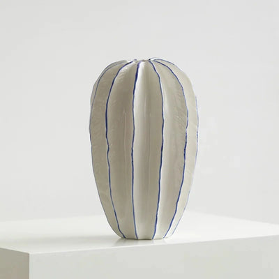 Translation missing: nl.Blomra Sculptural Porcelain Vase for Nordic Decor, Vases, Handcrafted