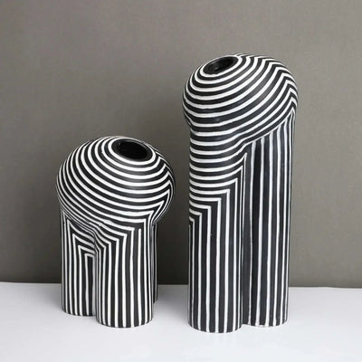 Translation missing: nl.Skonne Linjera Black and White Abstract Resin Vase, Vases, Sculptural