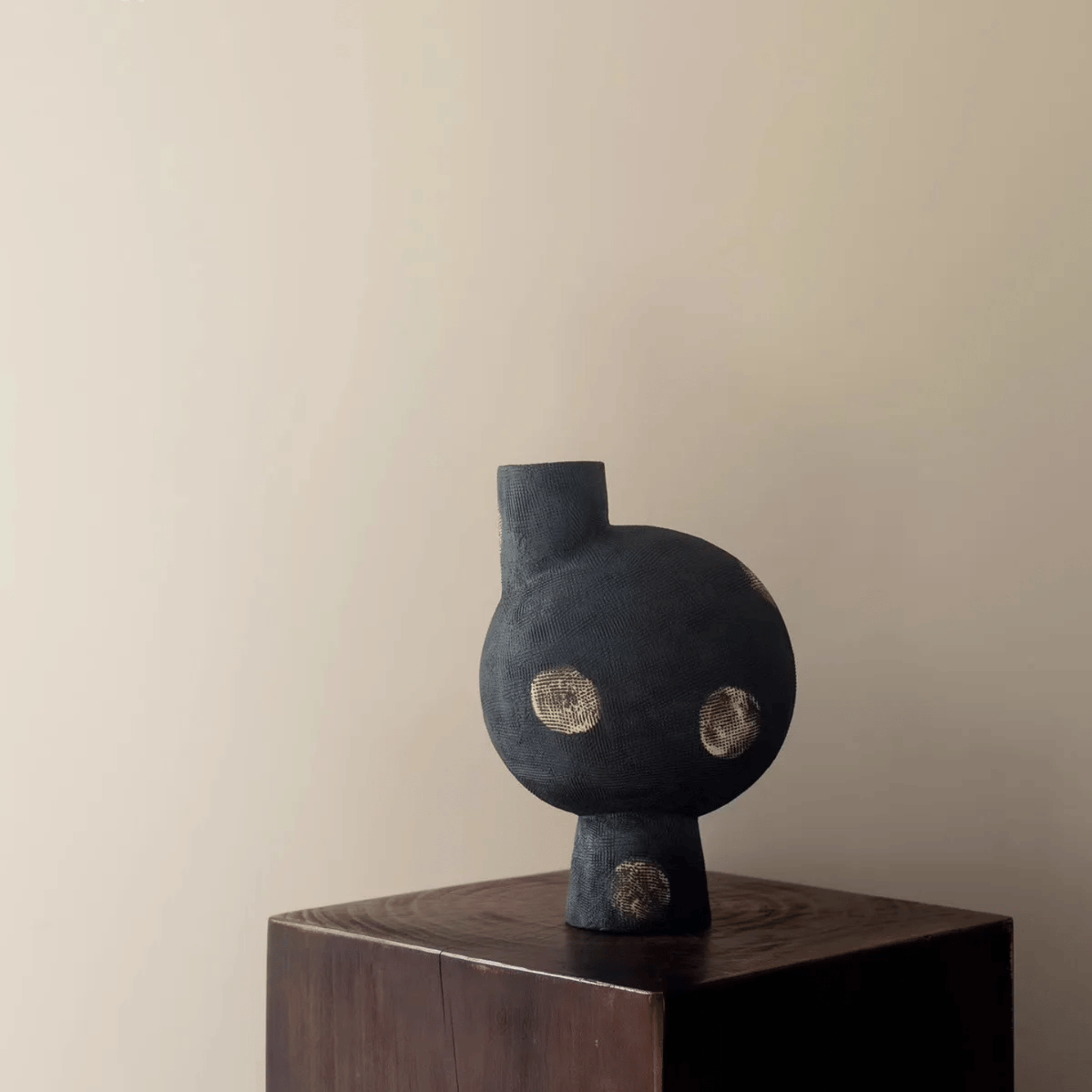 Prikka Geometric Ceramic Vase for Nordic Interiors, Orb Stem, Vases, Handcrafted with Gold Detail