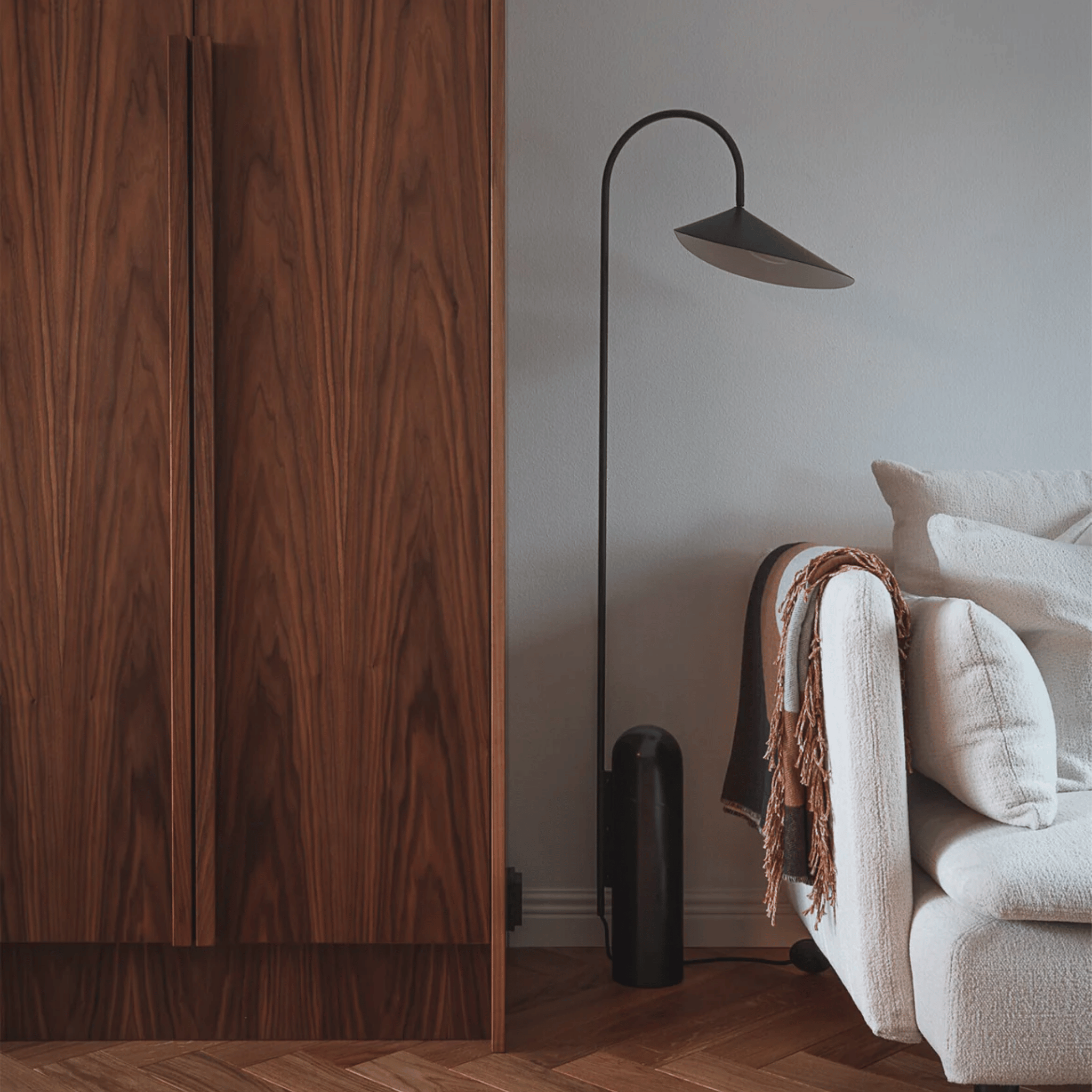 Marble Arc Floor Lamp with LED Light Nordic Style, Black, Lamps, Velbue Base Danish Design